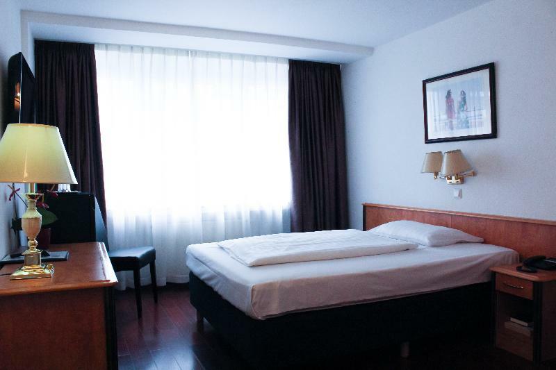 Rugs Hotel Duesseldorf Exteriér fotografie